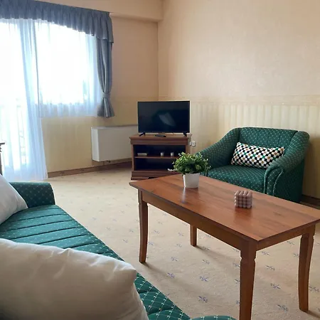 Koenig Hotel 3*